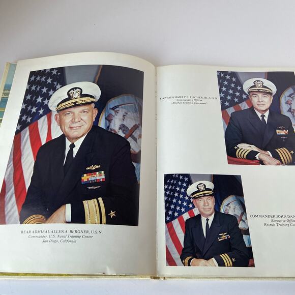 The Anchor United States Naval Boot Camp Album 1968 Annual Yearbook Vietnam Era - Picture 2 of 6